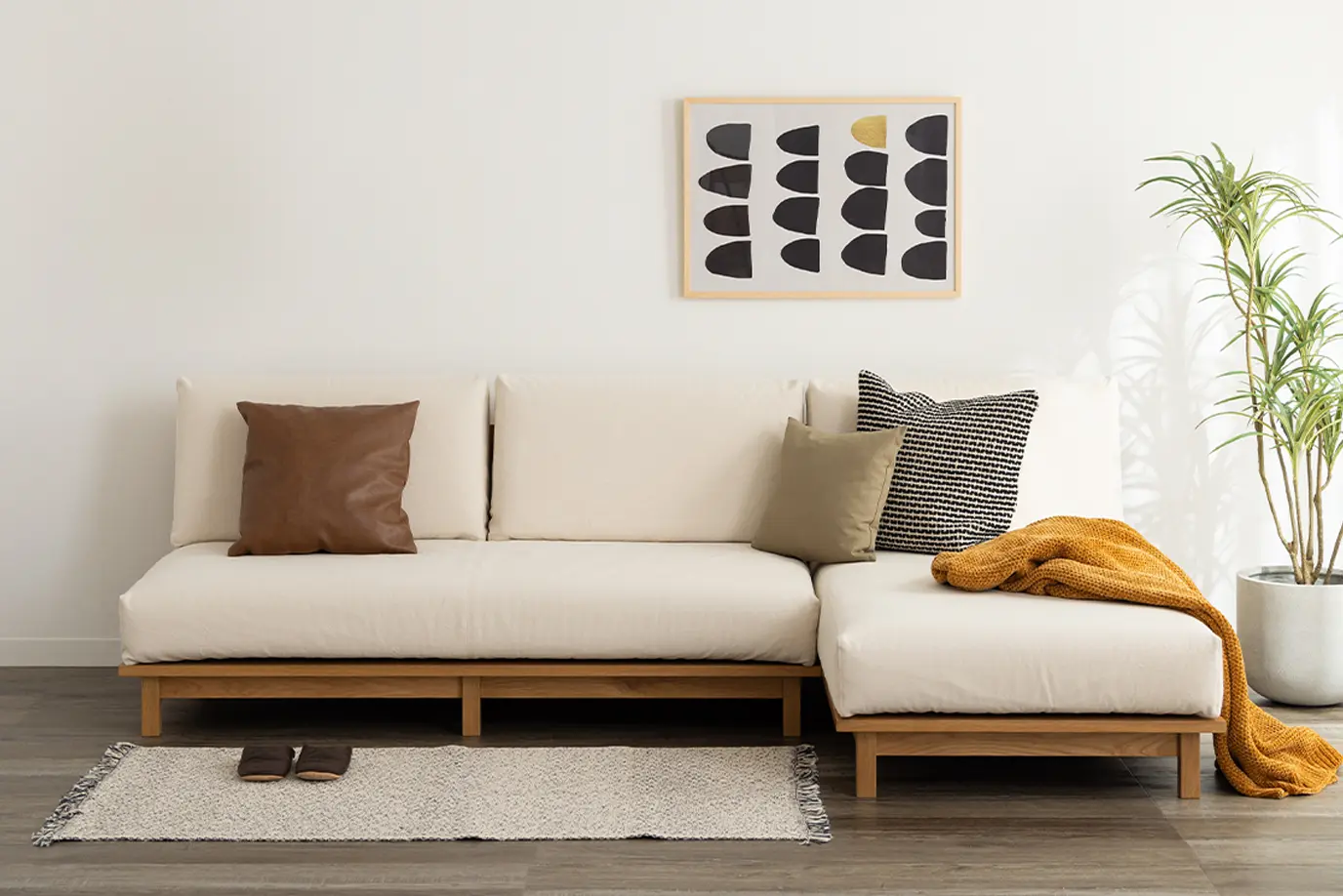 足を伸ばせるソファの選び方とおすすめ商品