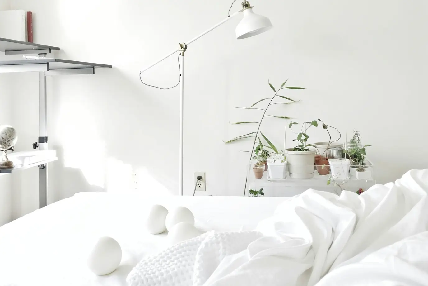 リビングを格上げするホワイトインテリア